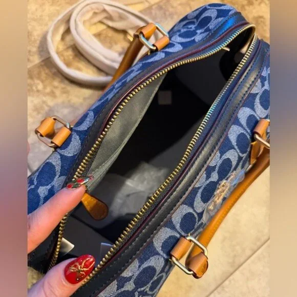 Coach Rowan large tote bag, classic denim canvas, item number CY699, brand new, - Picture 6 of 8